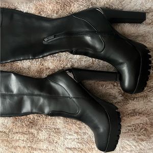 Guess thigh boots